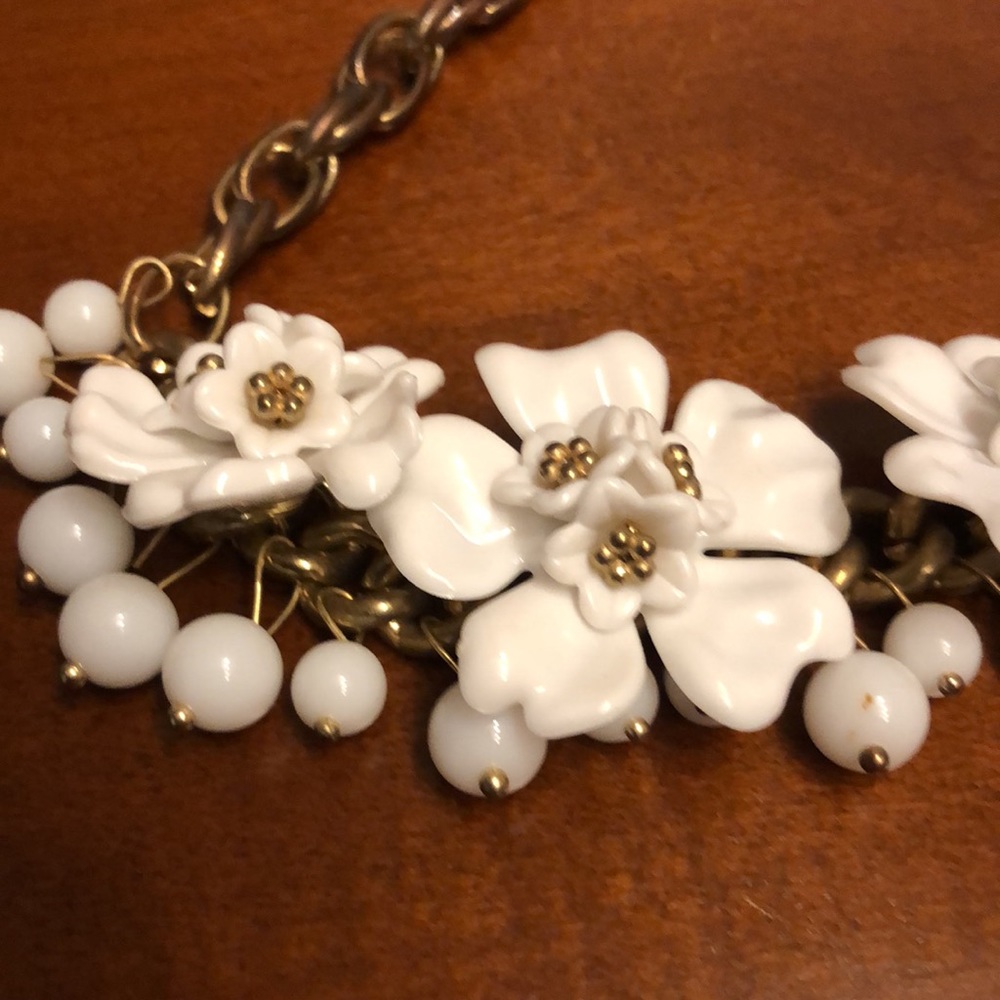 Statement piece - Picture 2 of 4